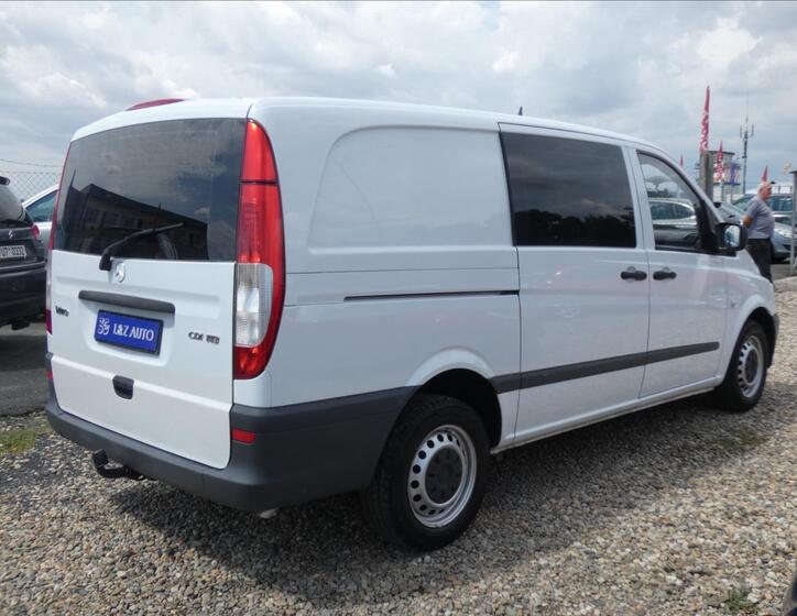 Mercedes-Benz Vito 4