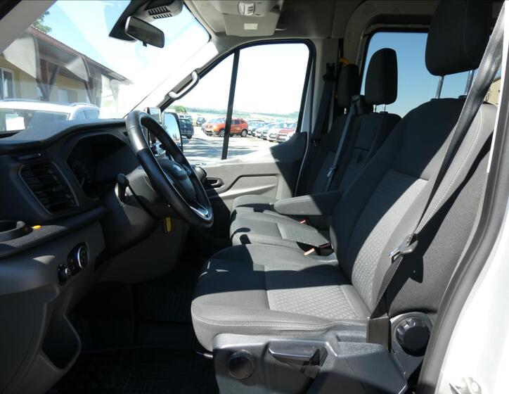 Ford Transit 16