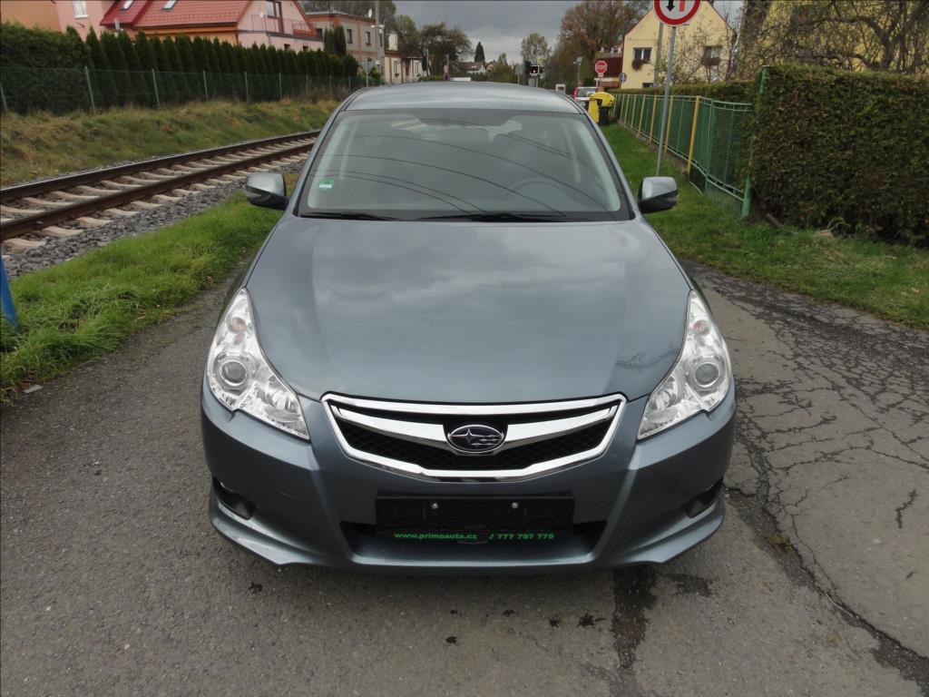 Subaru Legacy 11