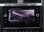 Volkswagen Golf 27