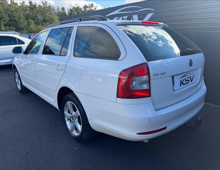 Škoda Octavia 9