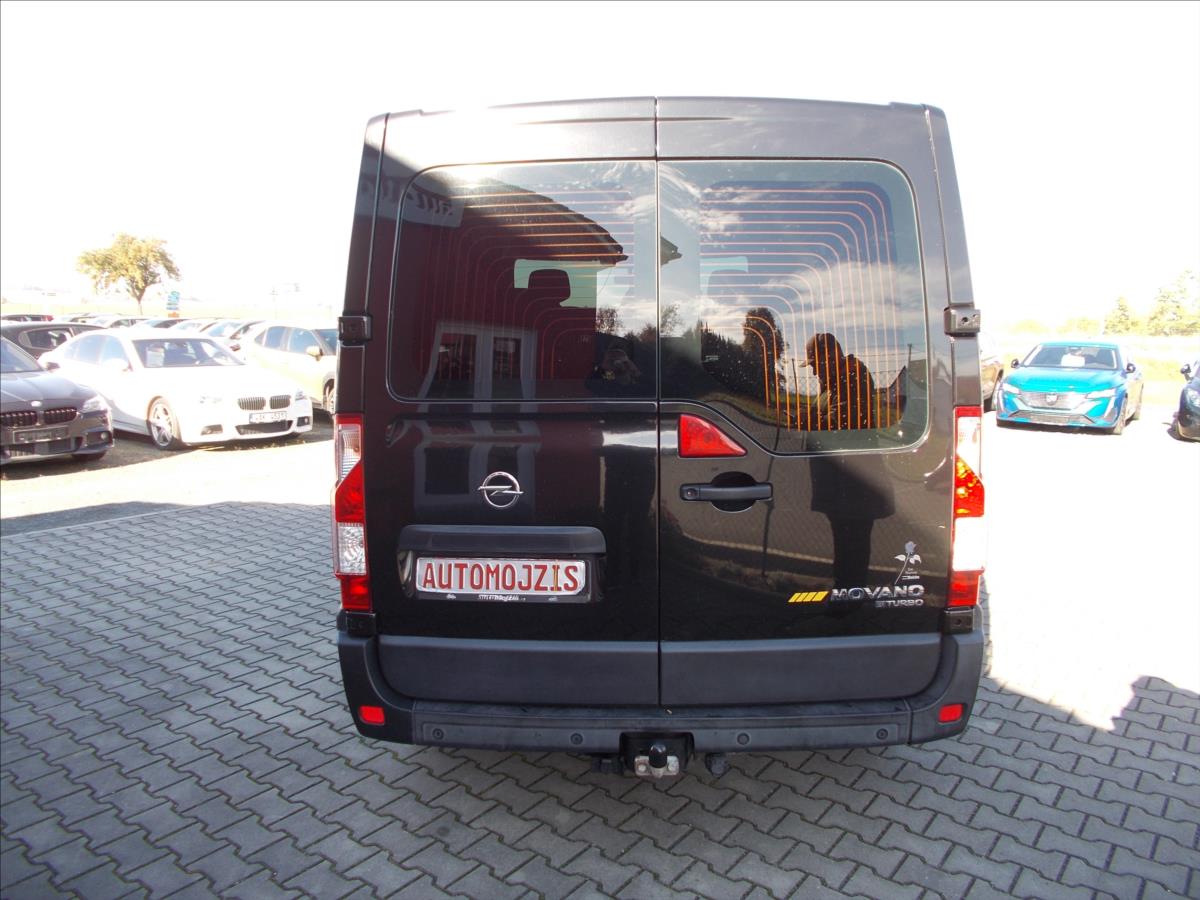 Opel Movano