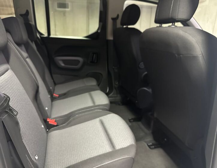Toyota ProAce City Verso 12