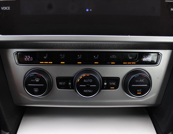Volkswagen Passat 22