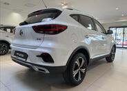 MG ZS 4