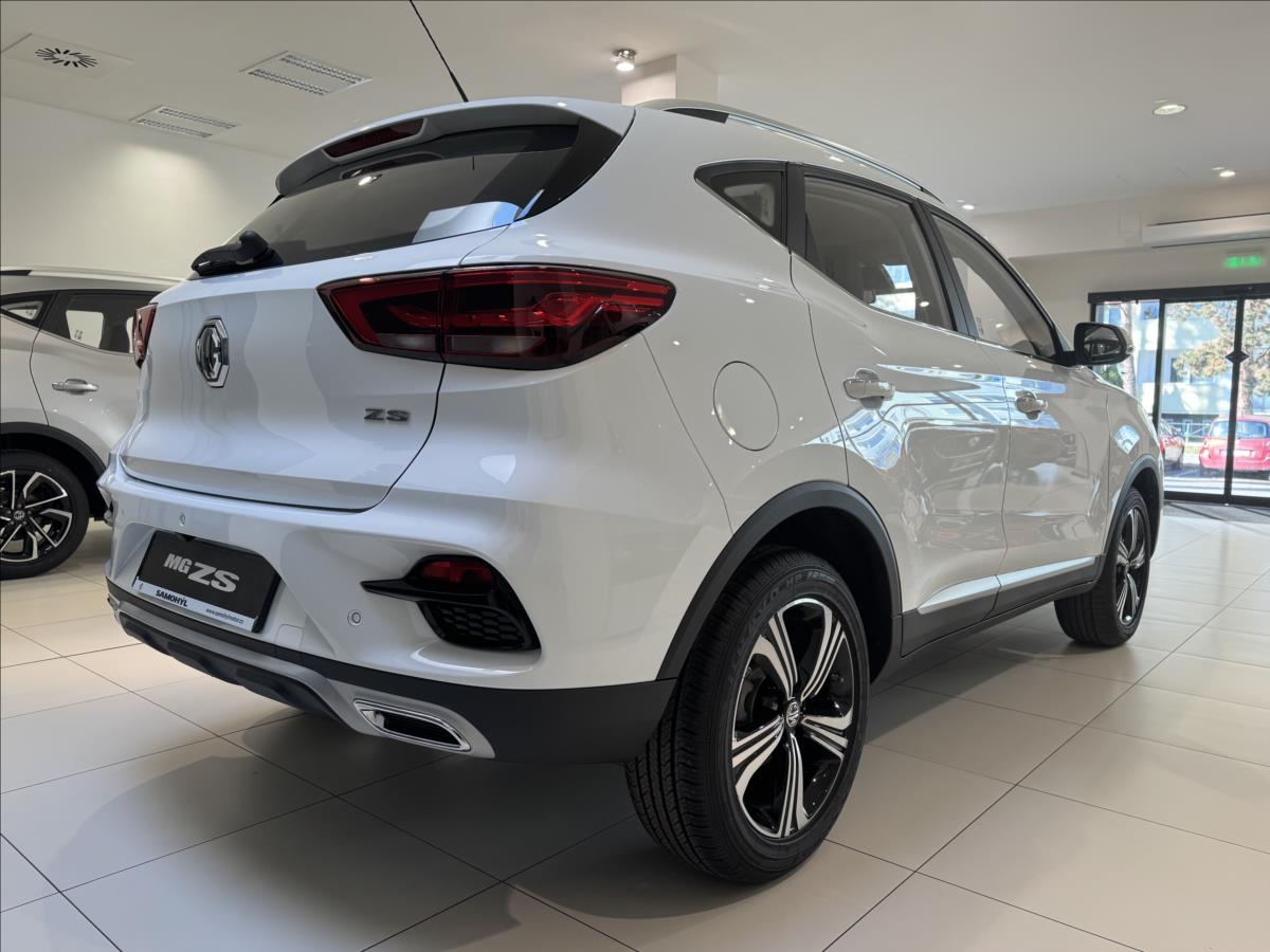 MG ZS