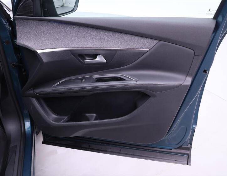 Peugeot 5008 15