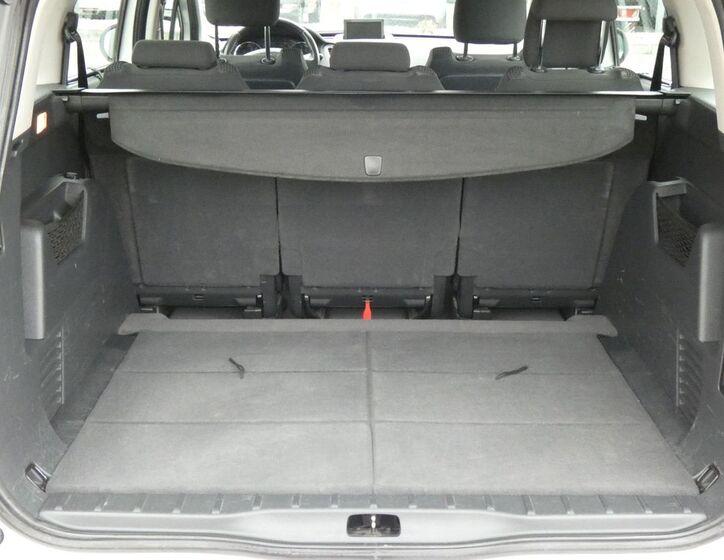 Peugeot 5008 37