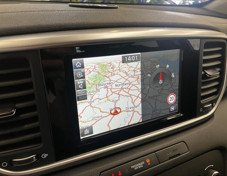 KIA Sportage 8
