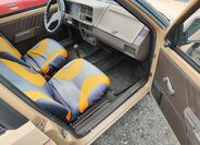Škoda Favorit 9