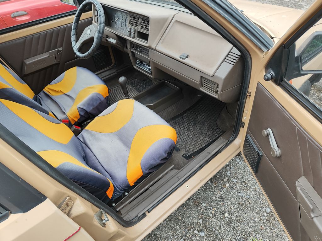 Škoda Favorit