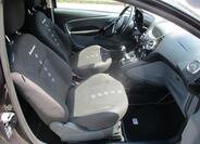 Ford Ka 12
