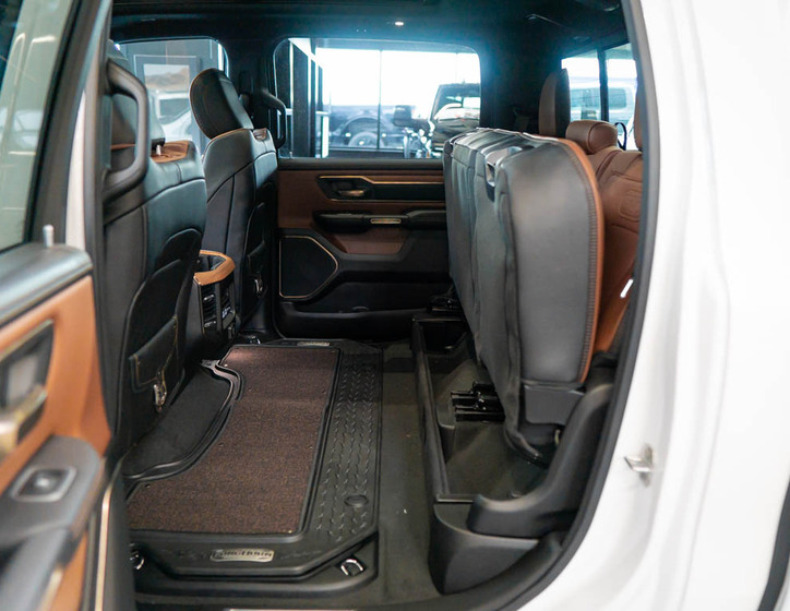 Dodge RAM 35
