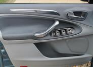 Ford S-MAX 23