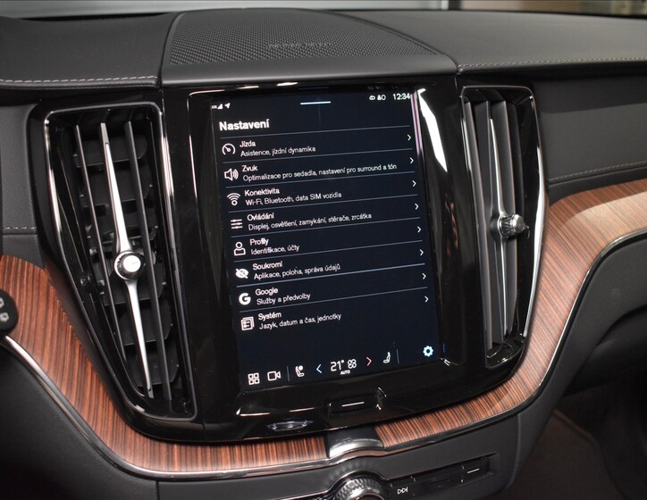 Volvo XC60 30