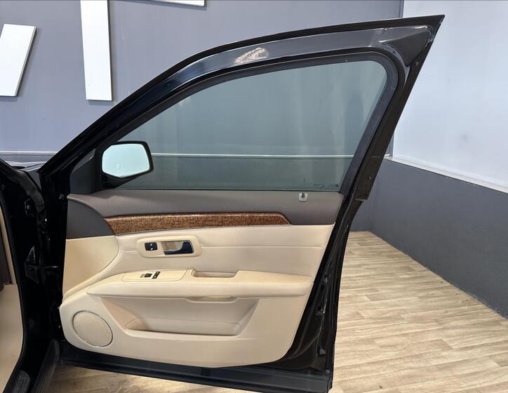 Cadillac SRX 21