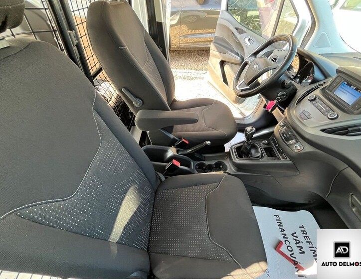 Ford Transit Courier 43