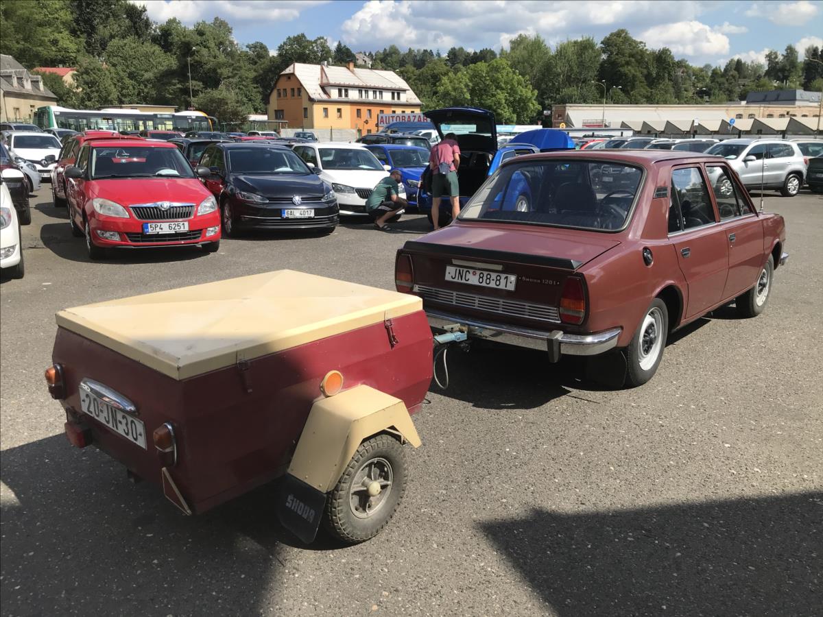 Škoda 120