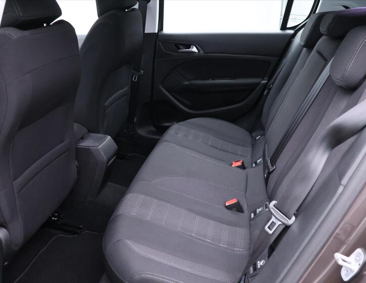 Peugeot 308 14