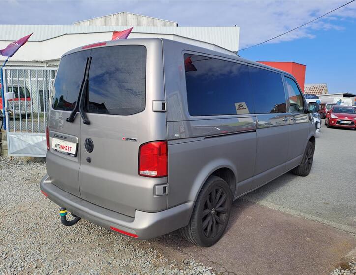 Volkswagen Caravelle 4