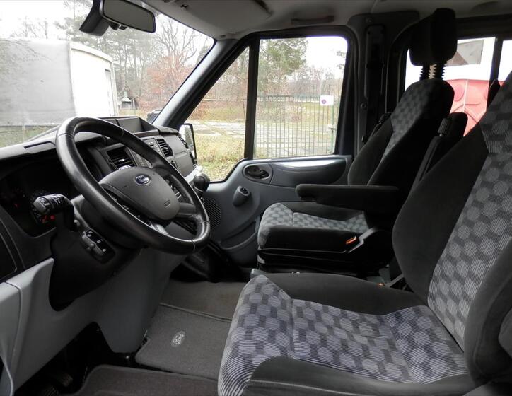 Ford Transit 11