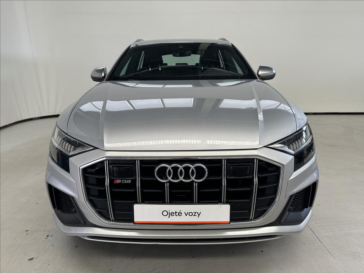 Audi SQ8