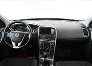 Volvo XC60 11