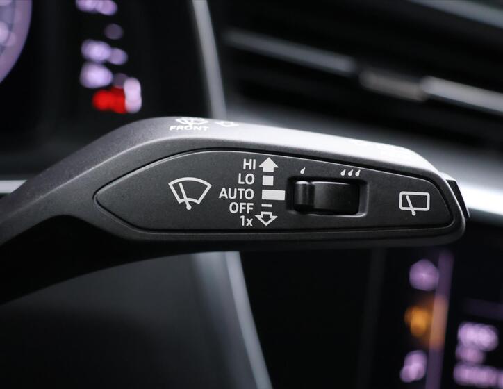 Audi A6 Allroad 24