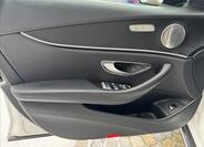 Mercedes-Benz Třídy E 4