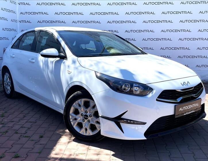 KIA Ceed 1