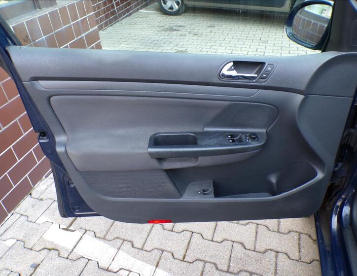 Volkswagen Golf 13