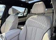 BMW X7 27