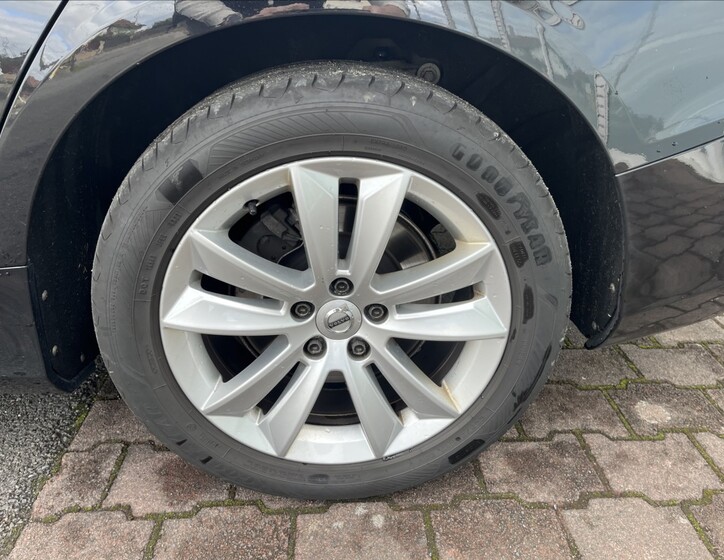 Volvo V60 16