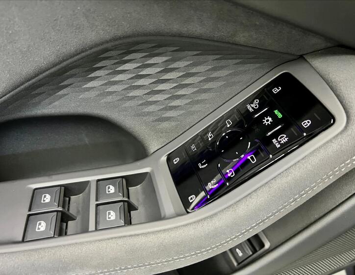 Audi A6 30
