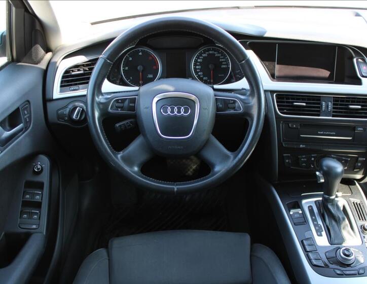 Audi A4 12