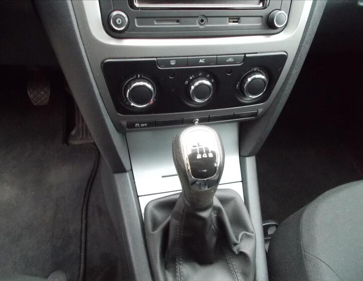 Škoda Octavia 21