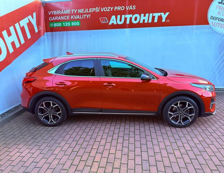 KIA XCeed 6