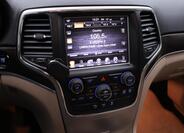 Jeep Grand Cherokee 24
