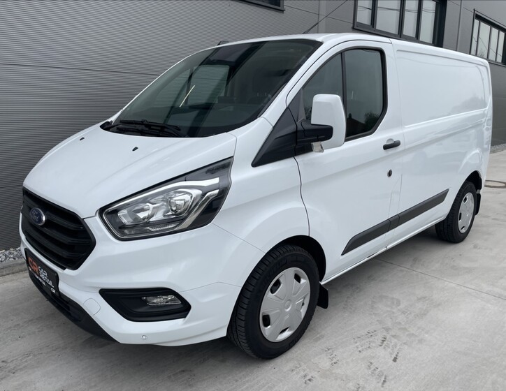 Ford Transit Custom 11