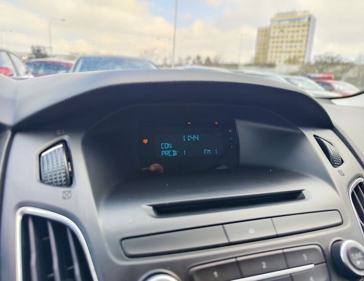 Ford Focus 14