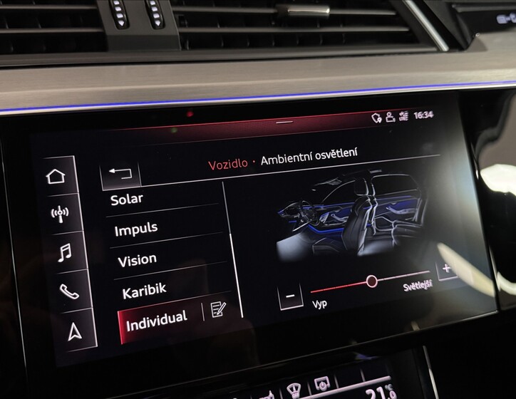 Audi e-tron 31