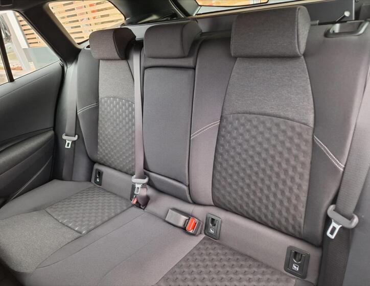 Toyota Corolla 9