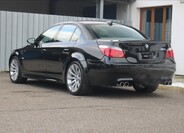 BMW M5 7