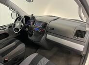 Volkswagen Multivan 19