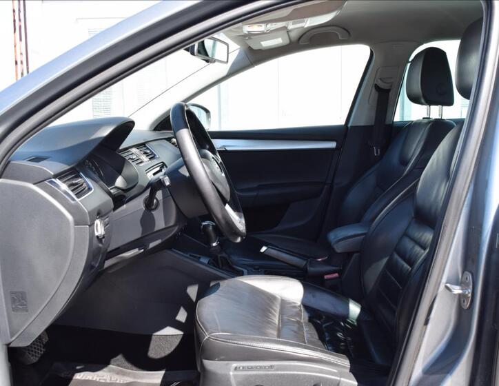 Škoda Octavia 15
