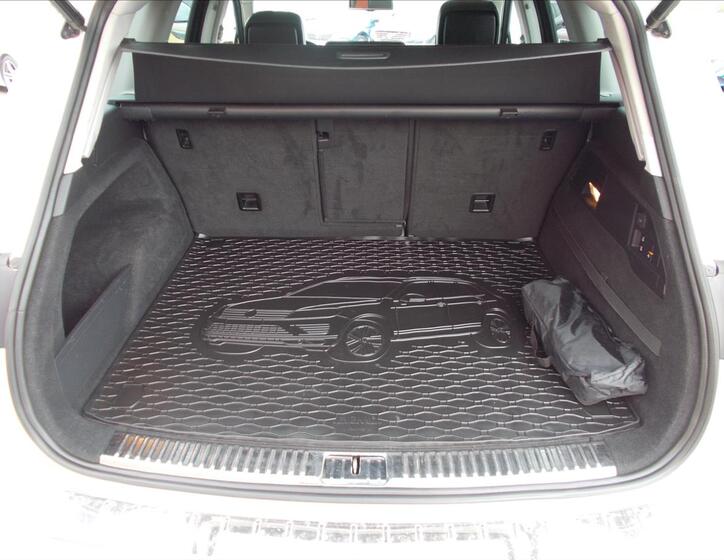 Volkswagen Touareg 15