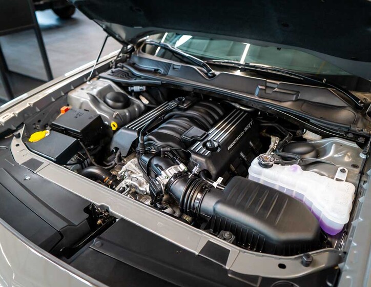 Dodge Challenger 38