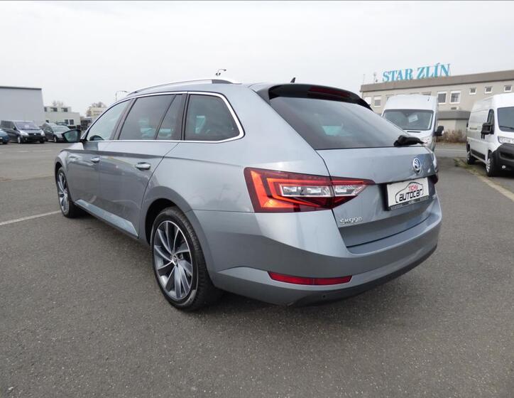 Škoda Superb 5