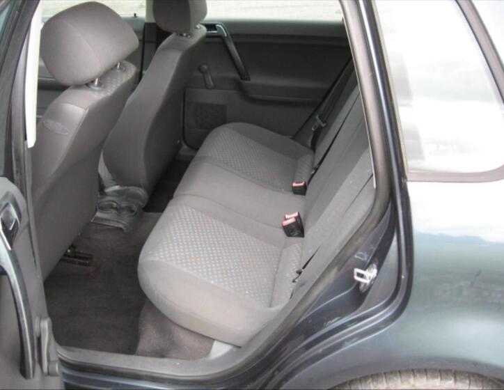 Volkswagen Polo 8