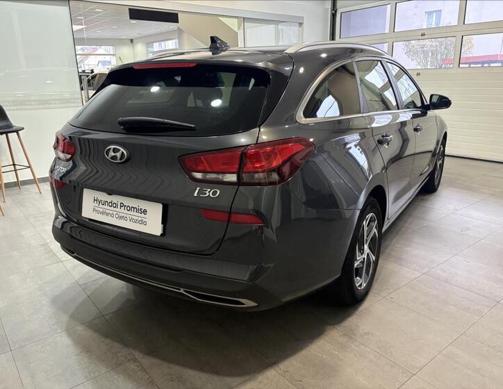 Hyundai i30 5